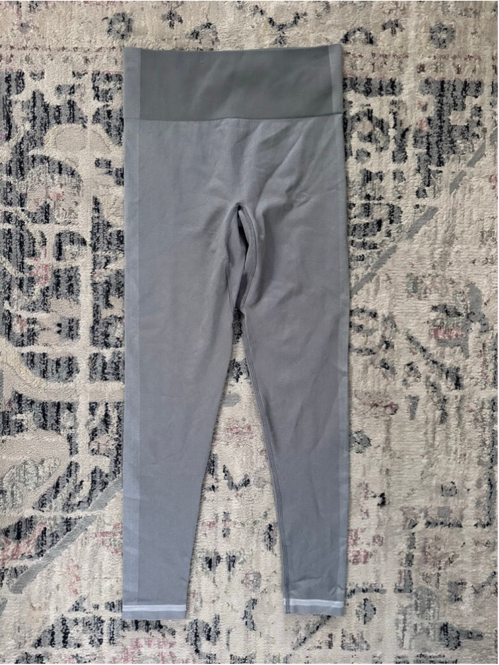 Women's Outdoor Voices Gray Leggings Size S